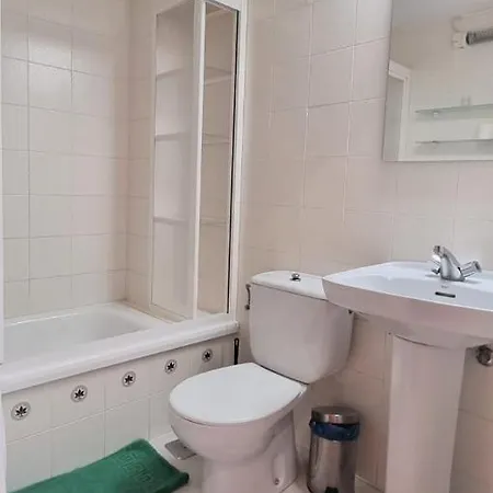 Apartamento 4 Personas En Apartment